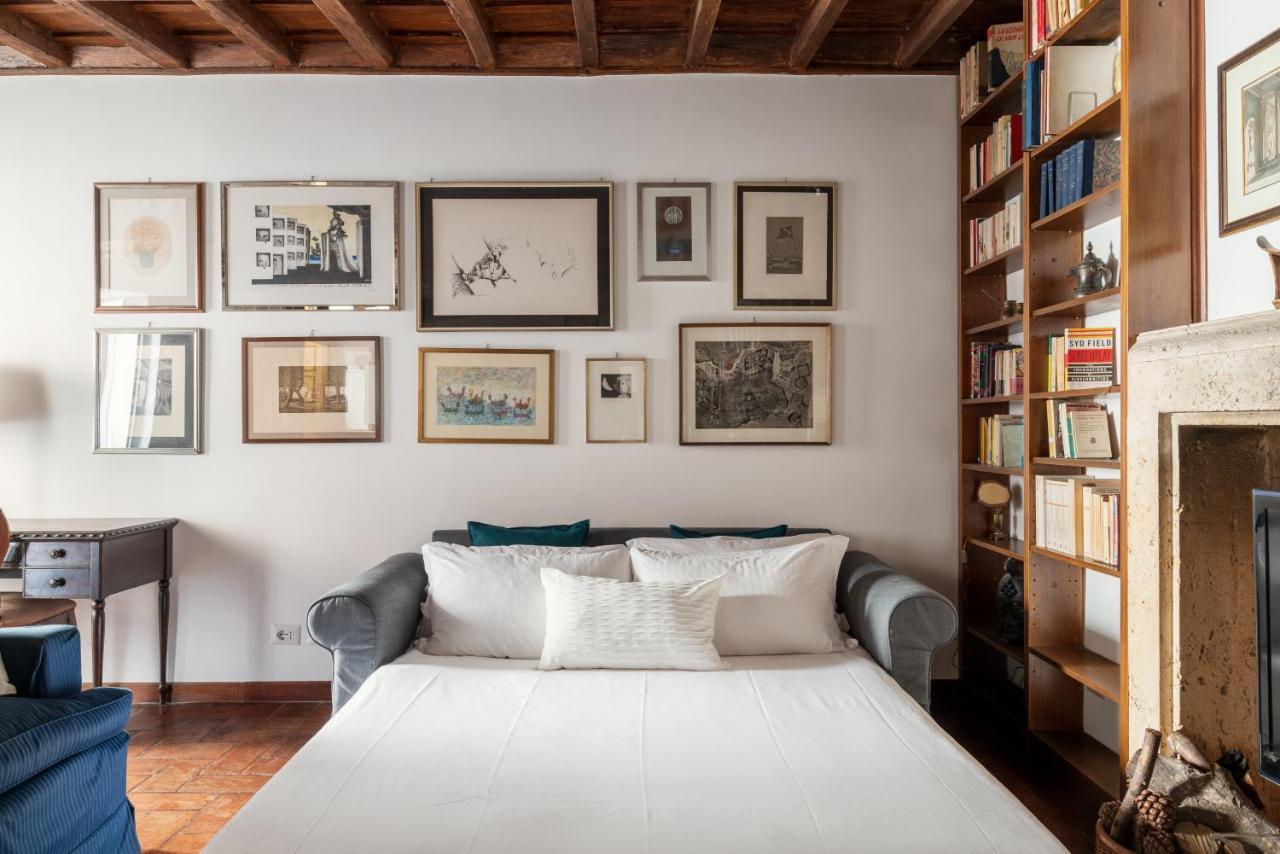 Domus Quiritum Charming, Appartamento D'Epoca A Campo De' Fiori Řím Exteriér fotografie